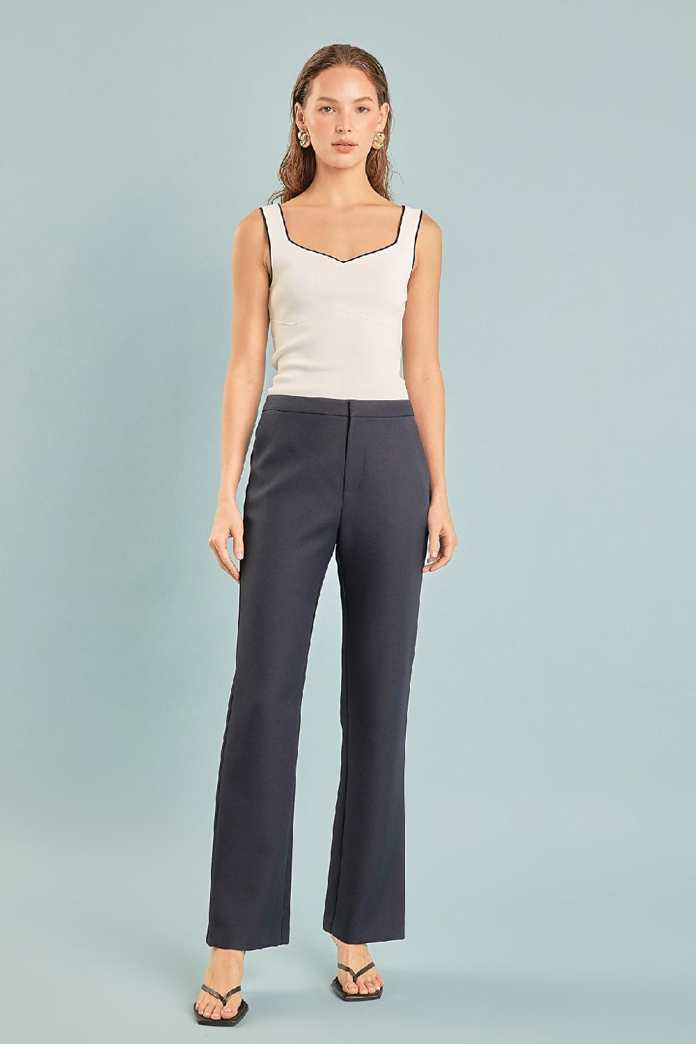 endless rose Contrast Binding Sweetheart Knit Top BLACK/WHITE