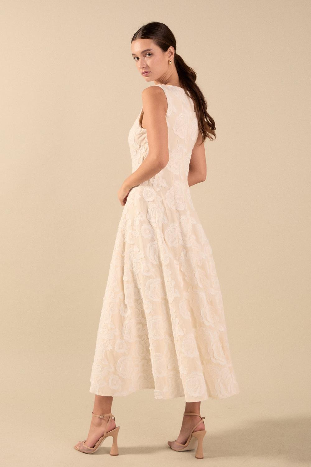 Endless Rose Denali Floral Embroidered Sleeveless Midi Dress CREAM