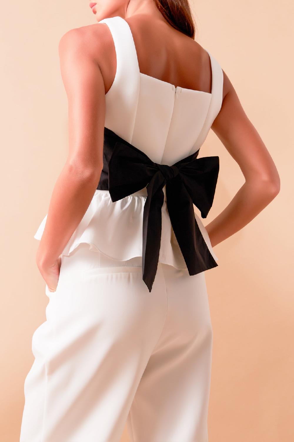 Endless Rose Back Bow Contrast Top IVORY/BLACK