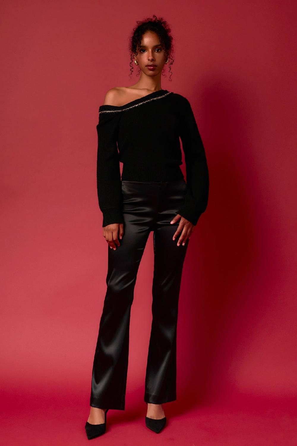 Endless Rose Chain Trimmed One Shoulder Top BLACK