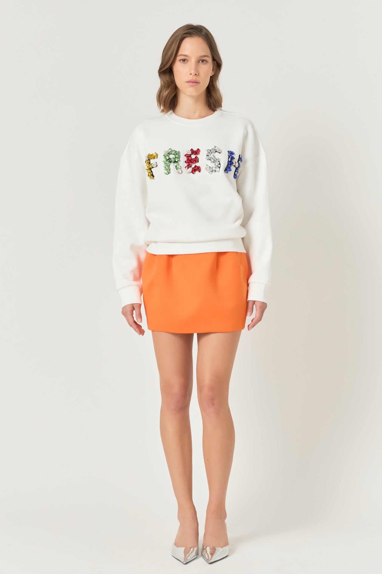 endless rose Color Letter Patch Sweatshirt WHITE