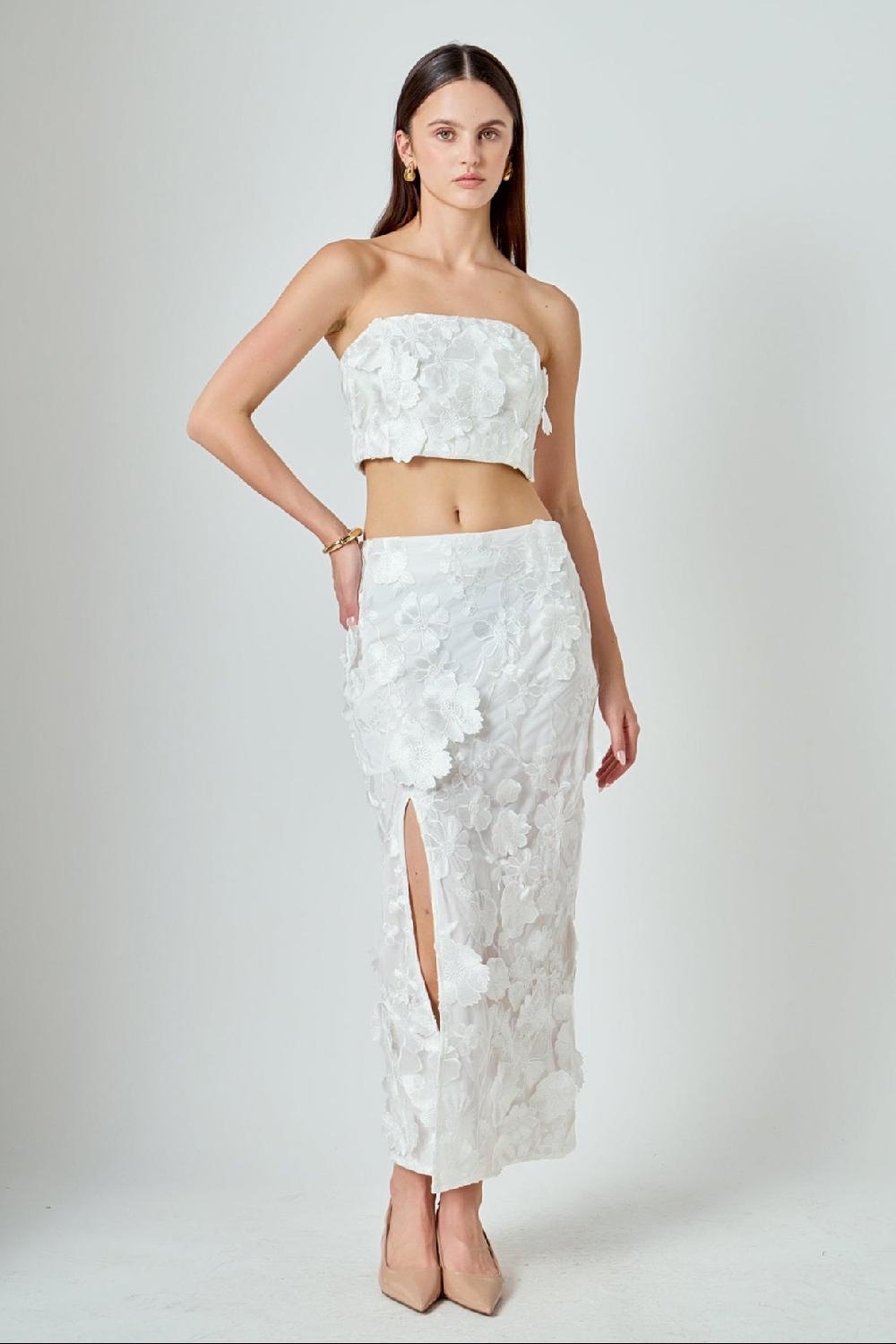 endless rose Floral Embroidered Set WHITE