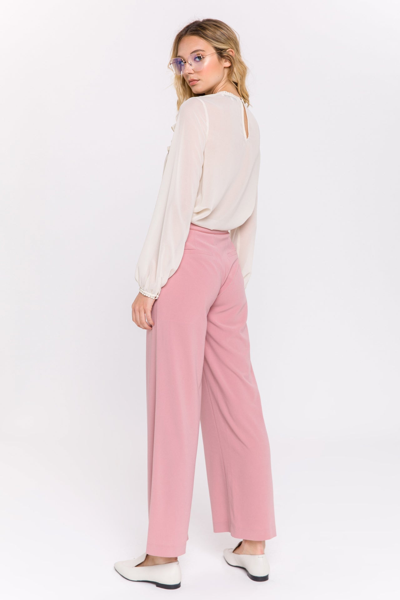 Endless Rose Lace Detail Pleated Blouse IVORY