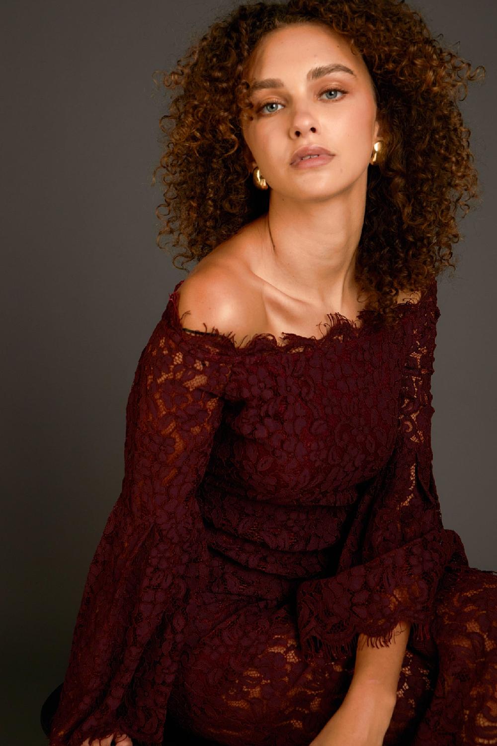 endless rose Off Shoulder Lace Maxi Dress BURGUNDY