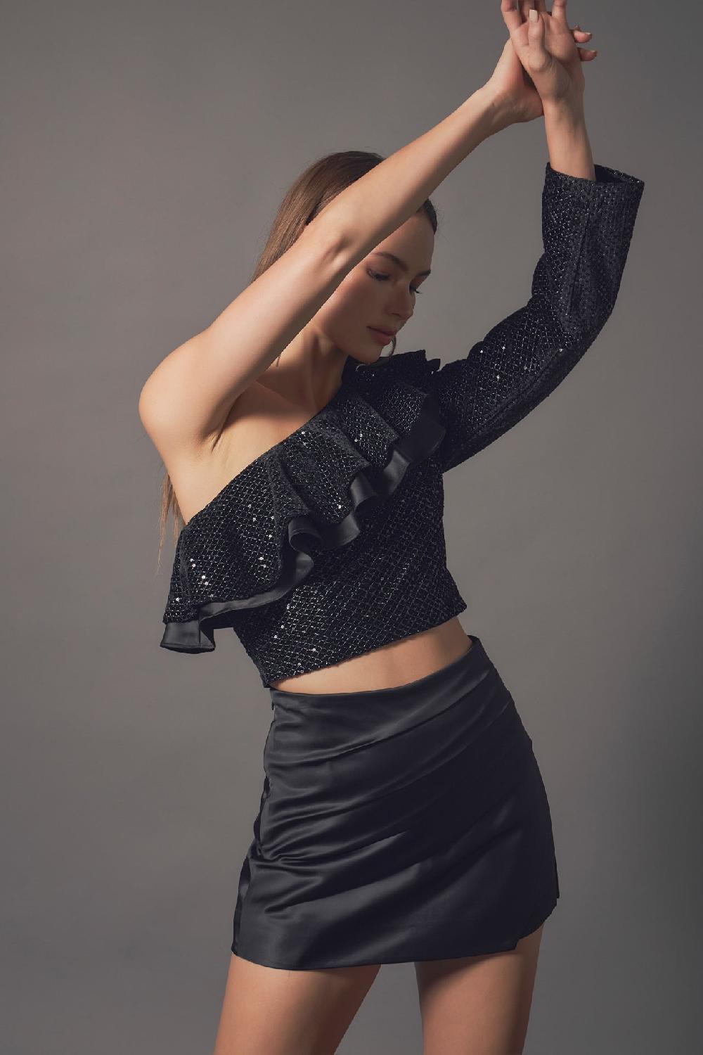 endless rose One Shoulder Sequin Top BLACK