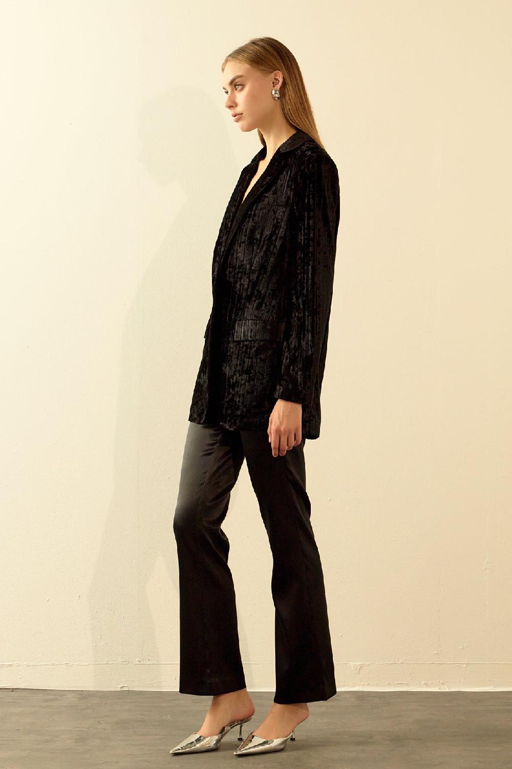 Endless Rose Oversized Velvet Blazer BLACK