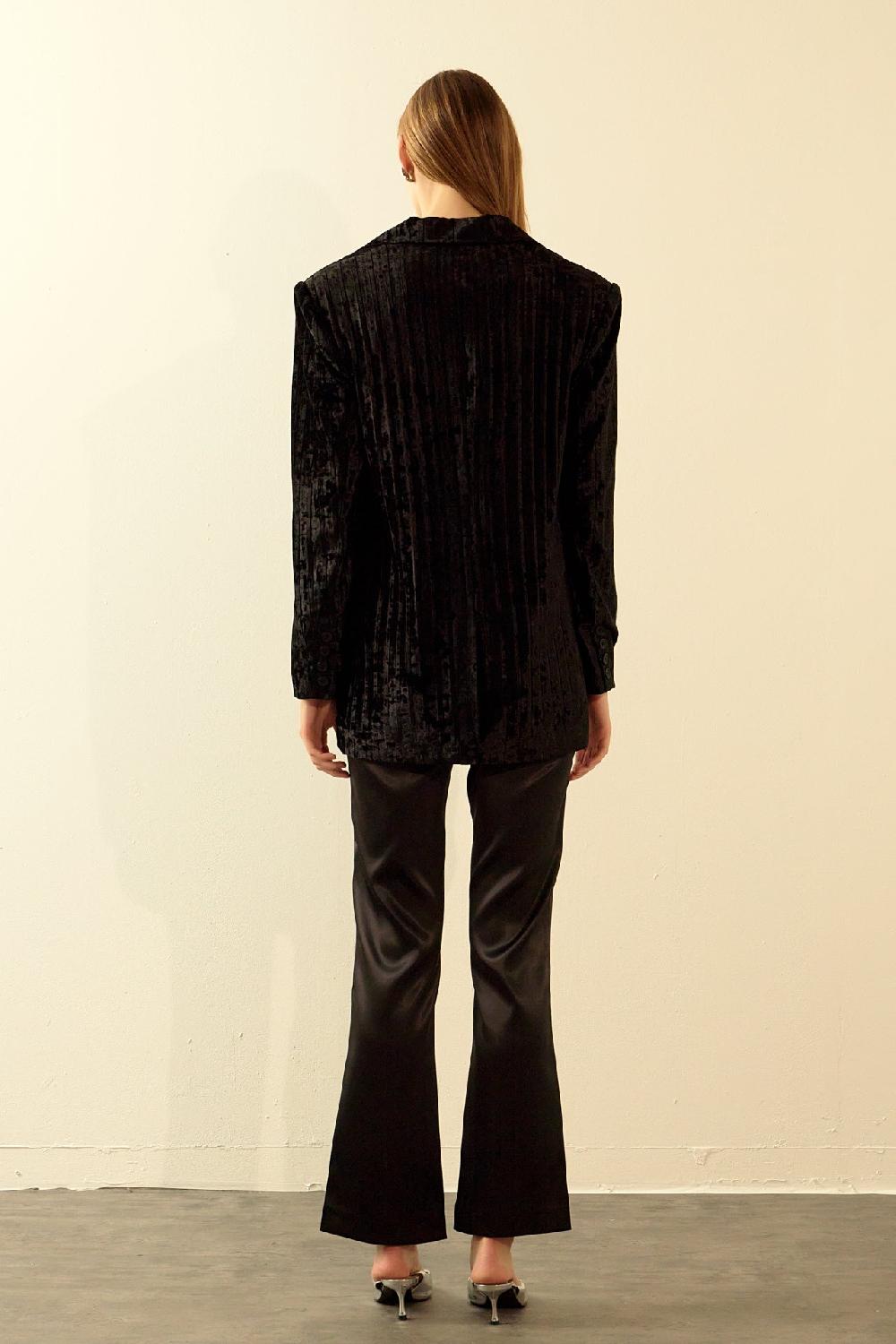 Endless Rose Oversized Velvet Blazer BLACK