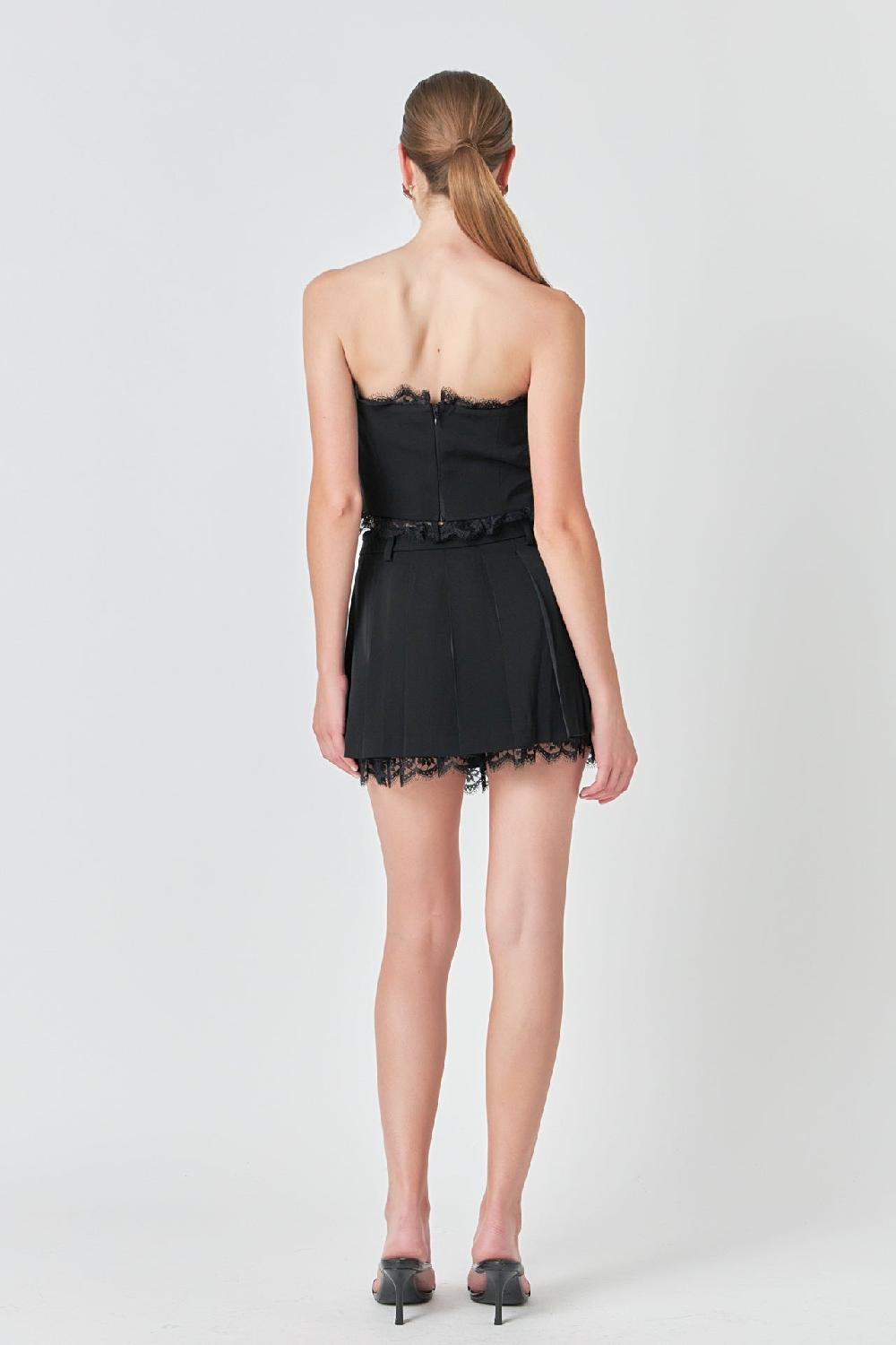 Endless Rose Peekaboo Lace Pleated Skort JET BLACK