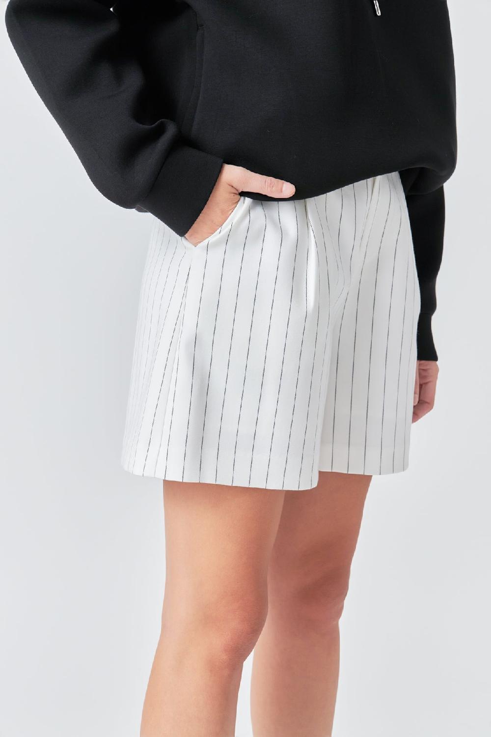 Endless Rose Pinstriped Shorts IVORY