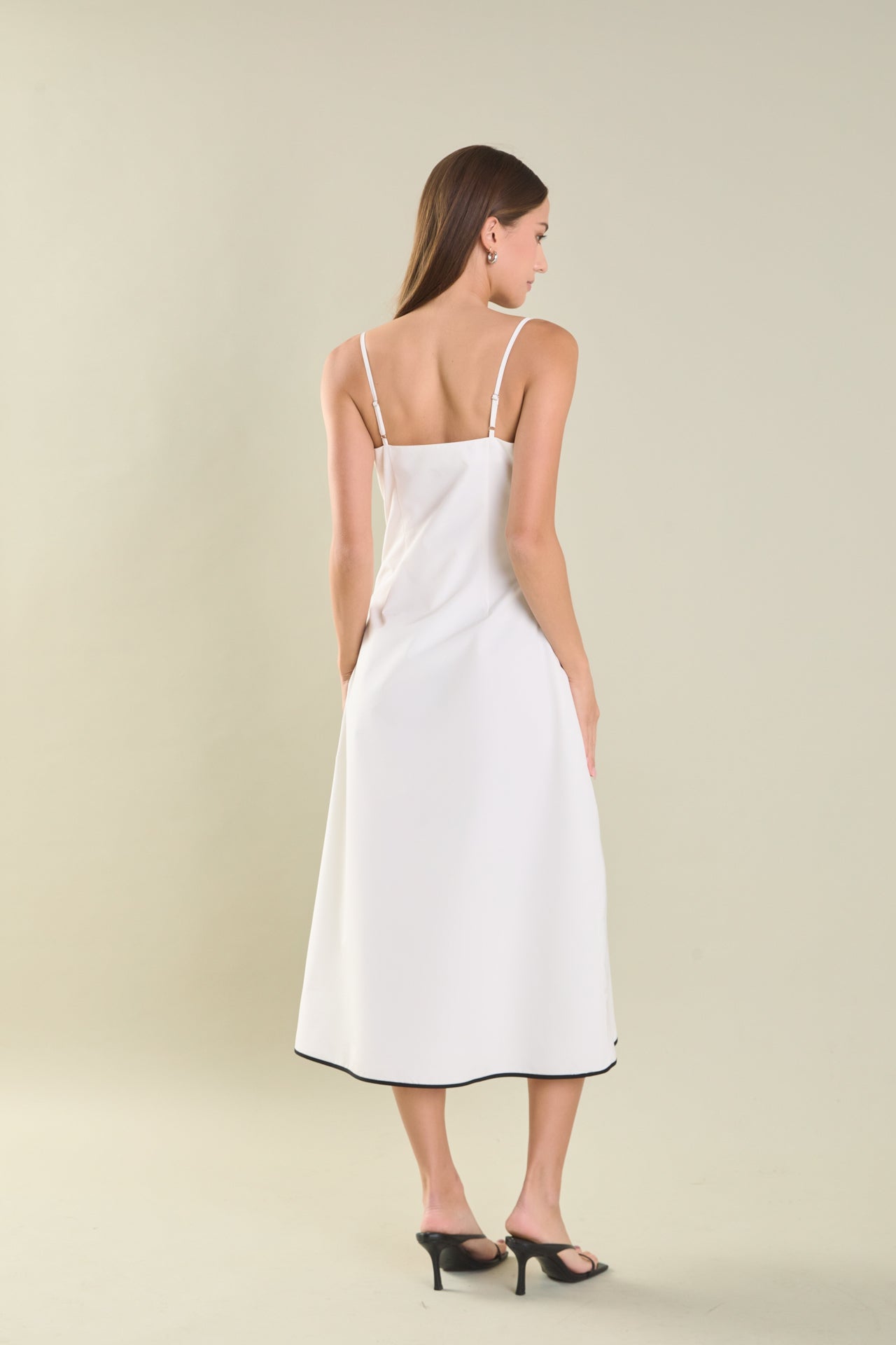 Endless Rose Pocket Detail Midi Dress WHITE/BLACK