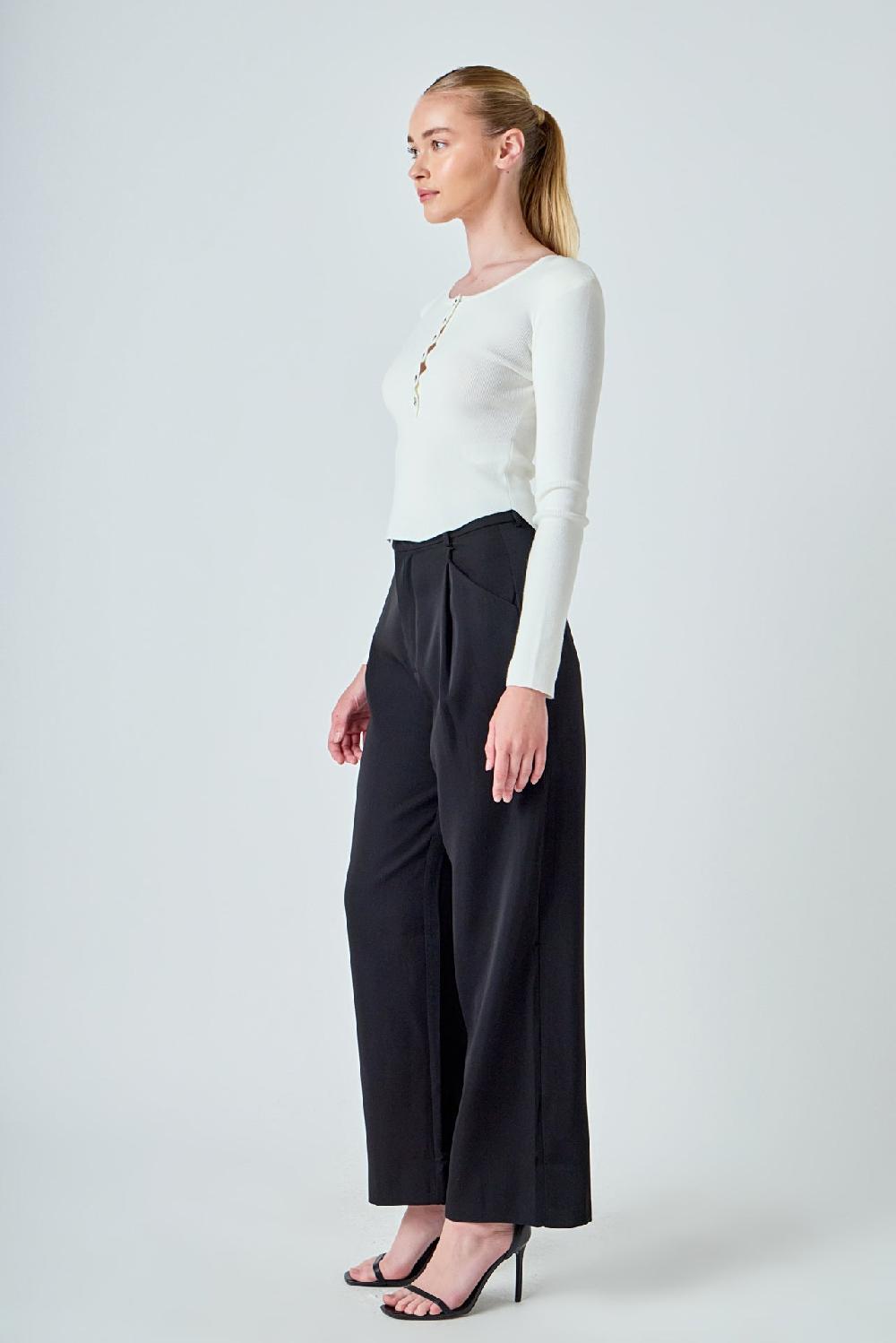 Endless Rose Shoulder Pad Knit Top IVORY