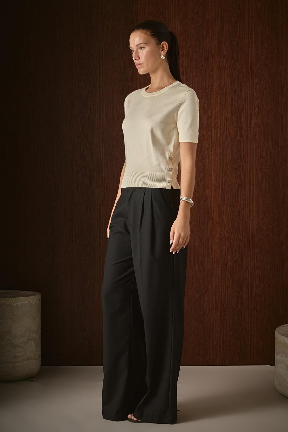Endless Rose Side Bow Buttoned Knit Top CREAM