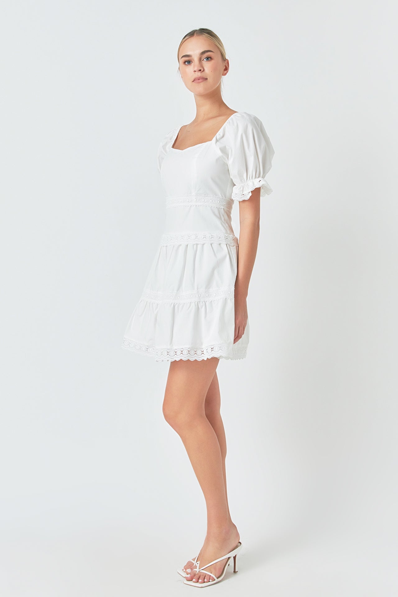 Endless Rose Sweetheart Lace Combo Puff Mini WHITE