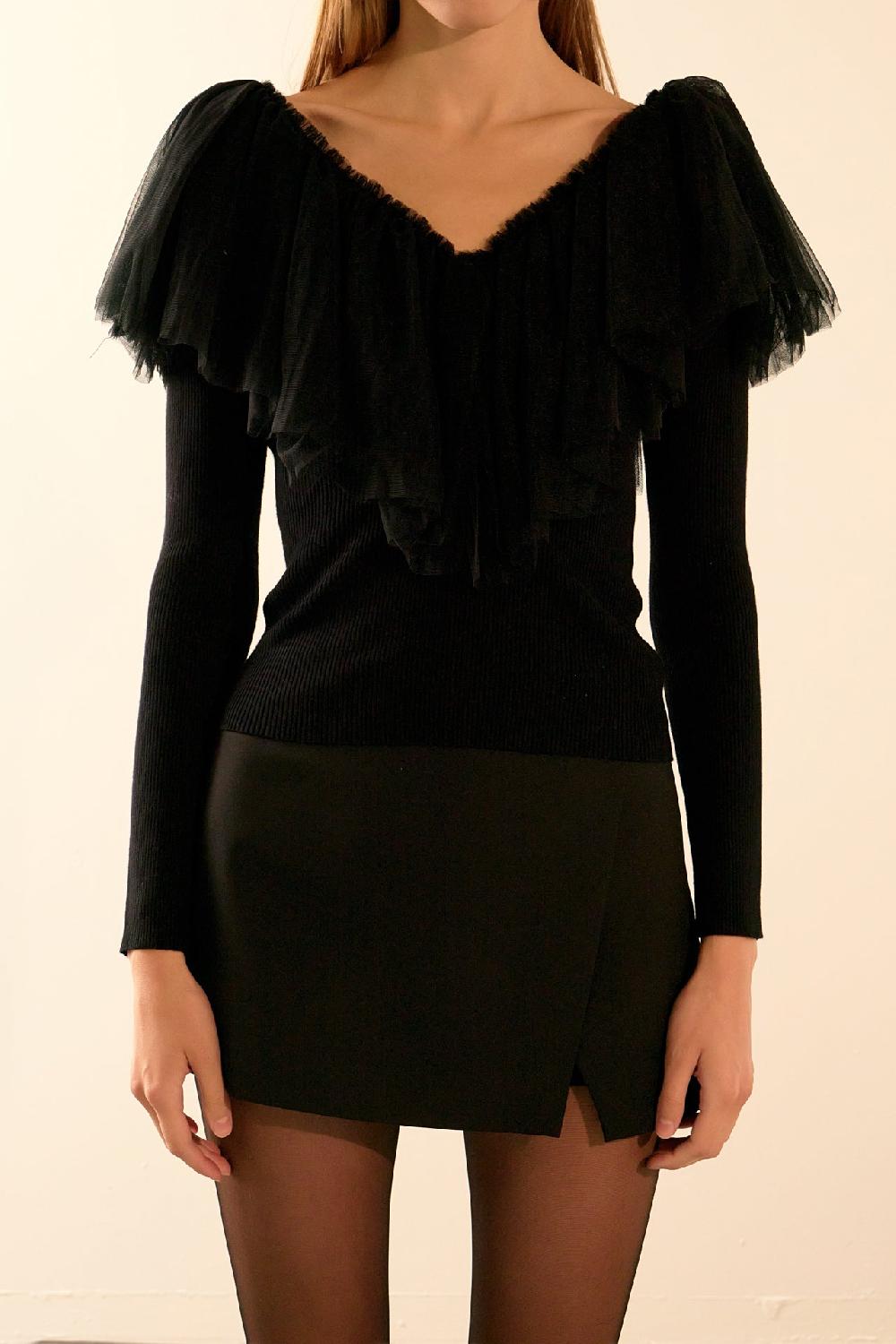 Endless Rose Tulle Ruffle Top BLACK