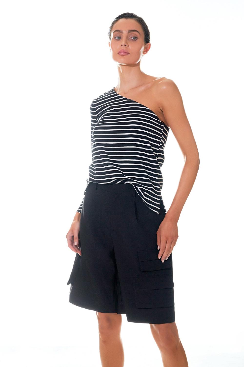 Endless Rose Wide Cargo Shorts BLACK