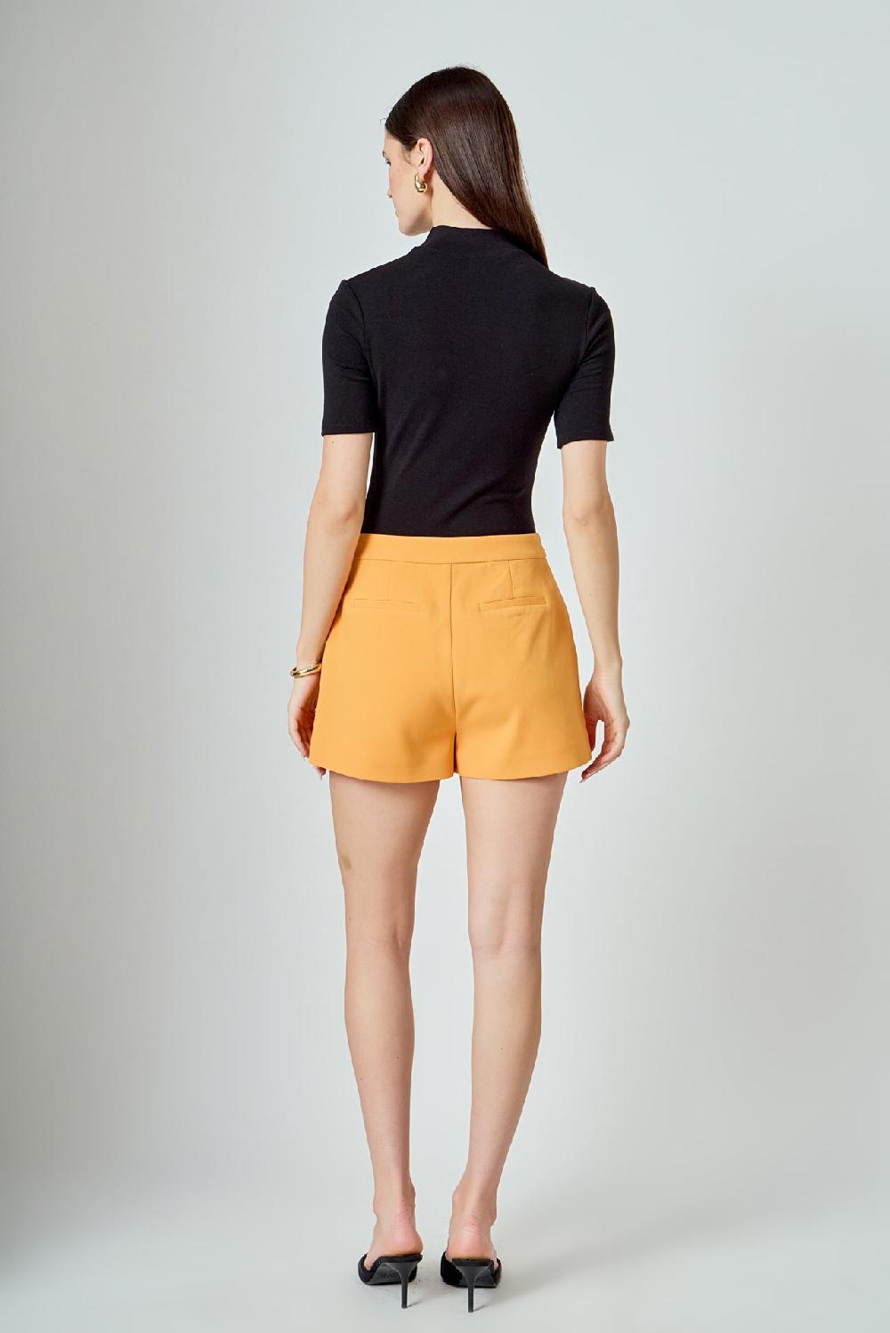 Endless Rose Gold Color Button Detail Shorts ORANGE