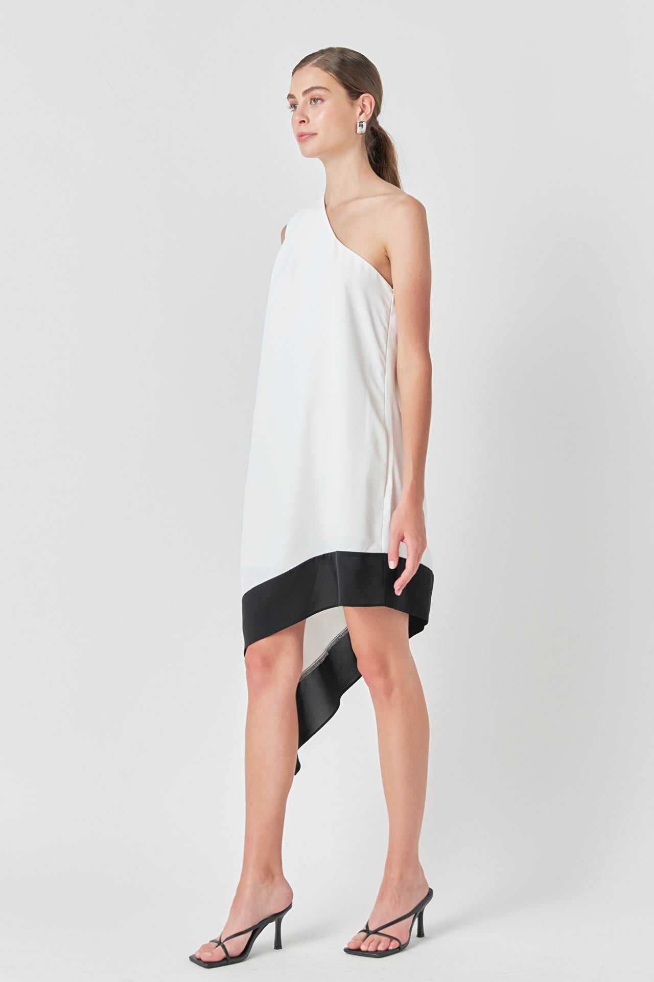 Endless Rose One Shoulder Colorblock Dress CREAM/BLACK