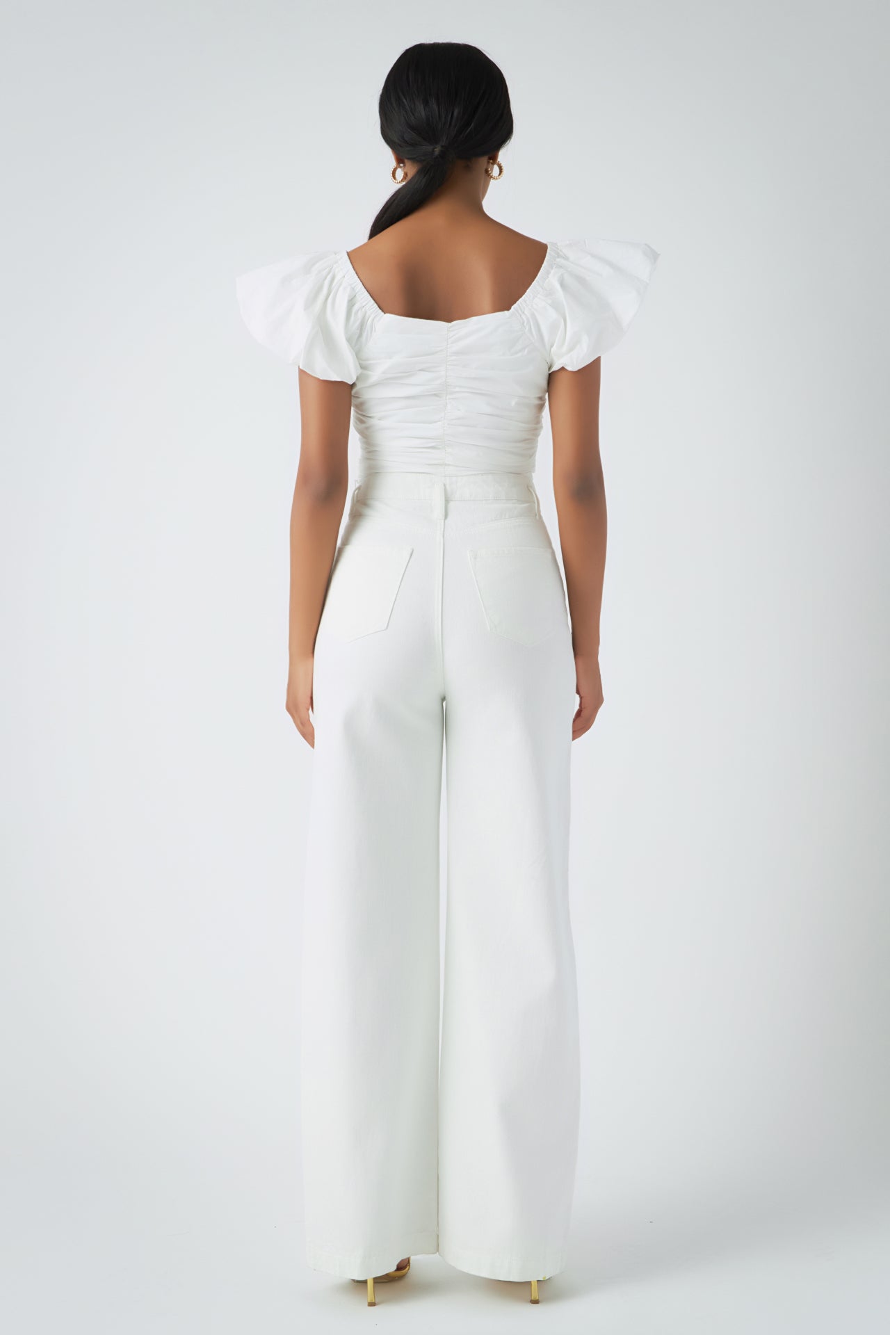 Endless Rose Shirring Detail Puff Sleeve Cropped Top WHITE