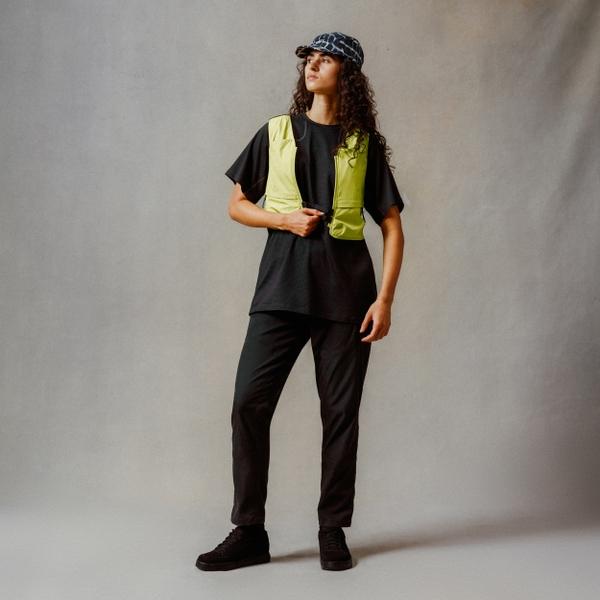 Endura Corner Hydration Vest - Celery