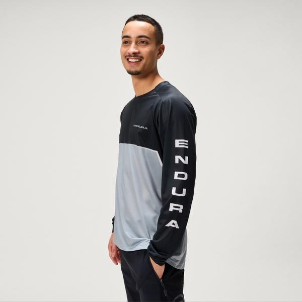 Endura Men's SingleTrack Core Print L/S Tee - Black