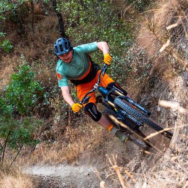 Endura Men's SingleTrack Lite Shorts - Harvest