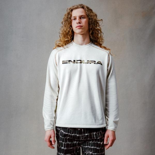 endura Unisex Corner Sweatshirt - Whisper White