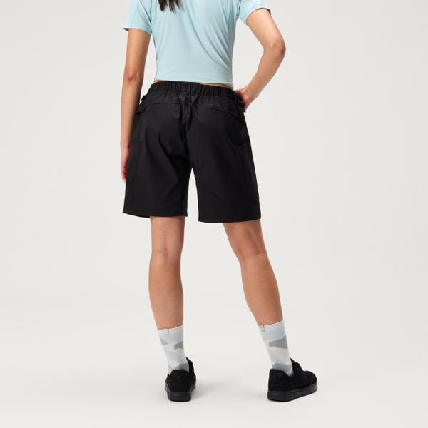 Endura Women's SulTrac Adv 8" Shorts - Moonless Night