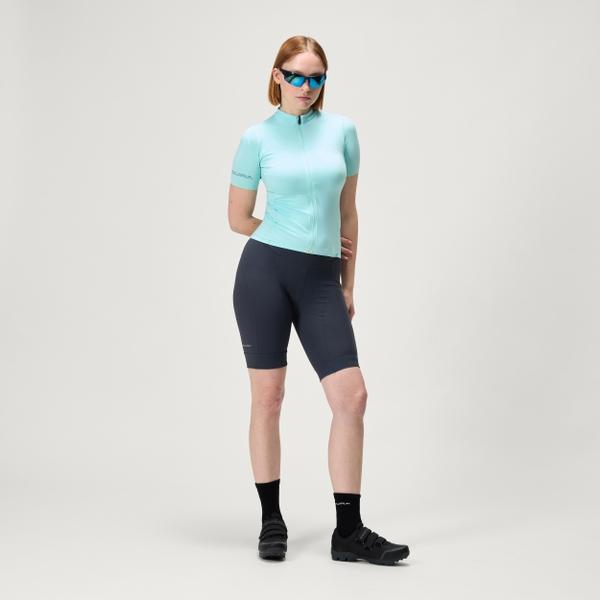 Endura Women's Xtract Lite Shorts - Grey