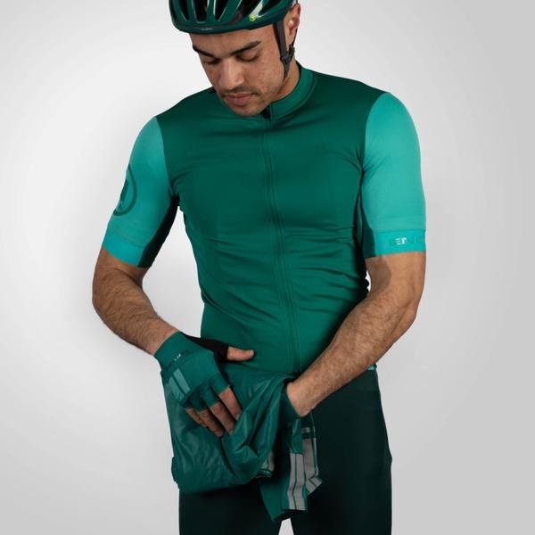 Endura Men's FS260 Adrenaline Race Cape II - Emerald Green