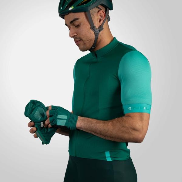 Endura Men's FS260 Adrenaline Race Cape II - Emerald Green