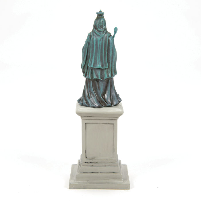 Endura A Monument For Her Majesty