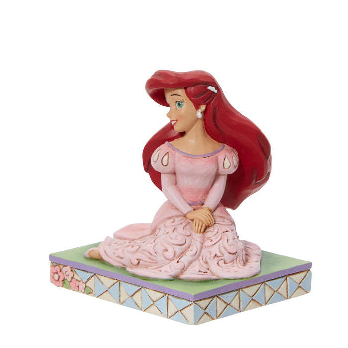 Endura Ariel Personality Pose