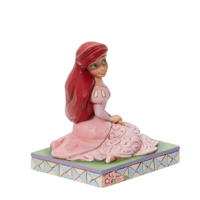 Endura Ariel Personality Pose
