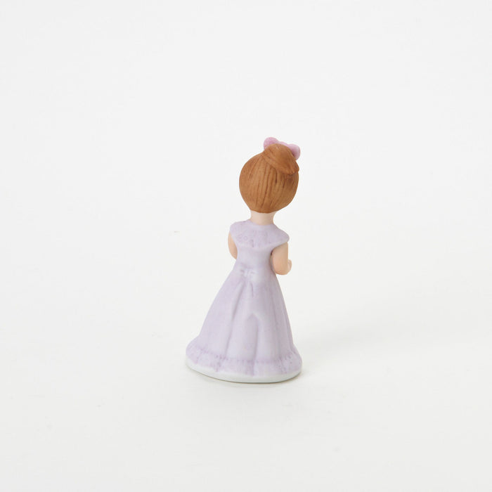 Endura Brunette Age 4