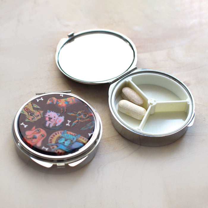 Endura Dog Park Pill Box