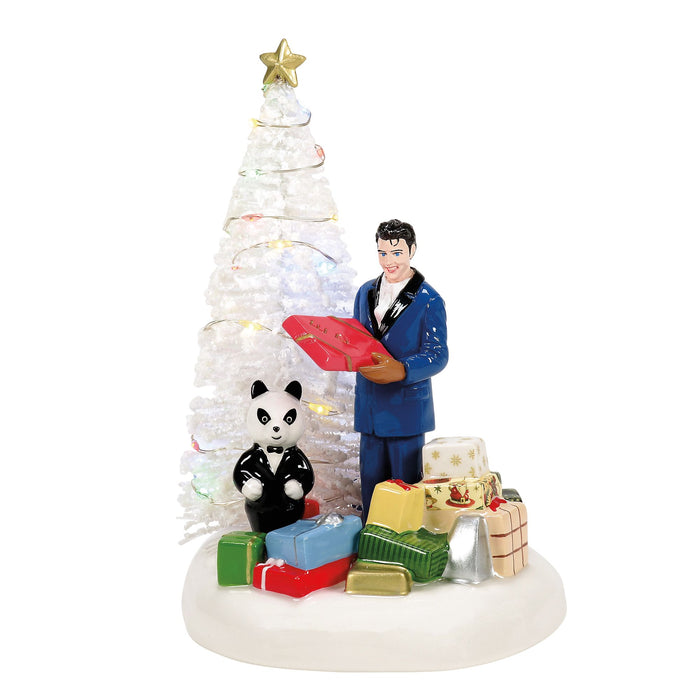 endura Elvis Passes Out The Gifts