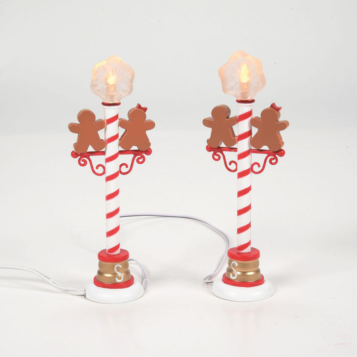 Endura Gingerbread Street Lights