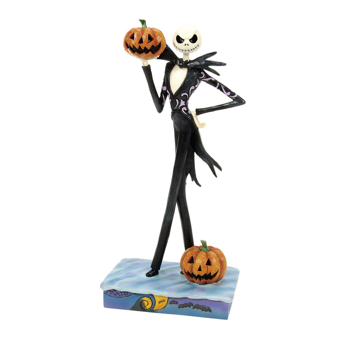 endura Jack Holding Pumpkin