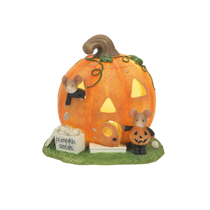 endura Jack-o-Lantern House