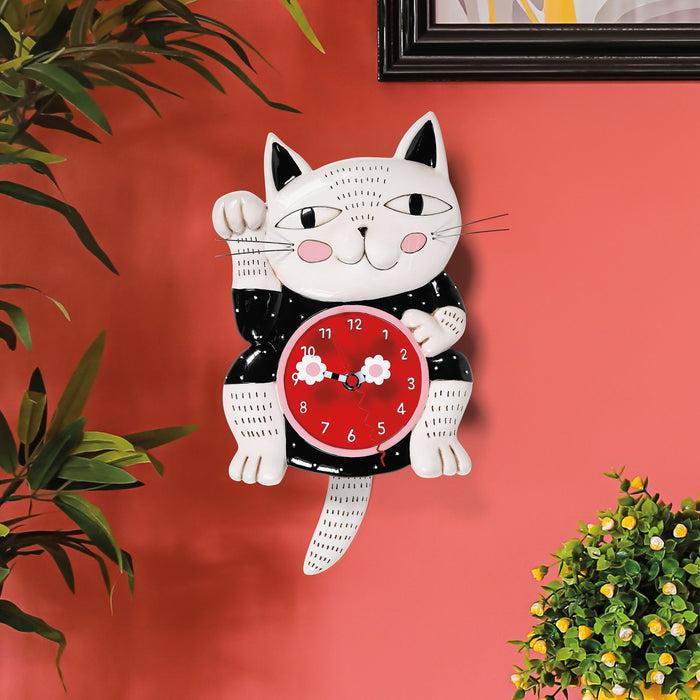 Endura Lucky Cat Clock