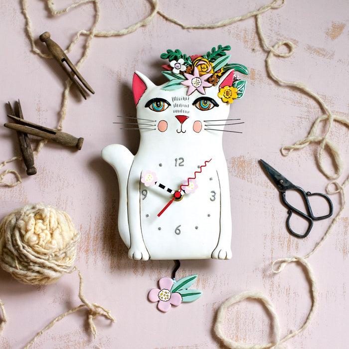 Endura Pretty Kitty Clock