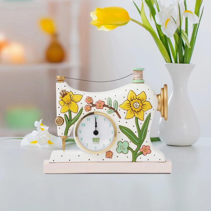 Endura Sew Happy Desk Clock