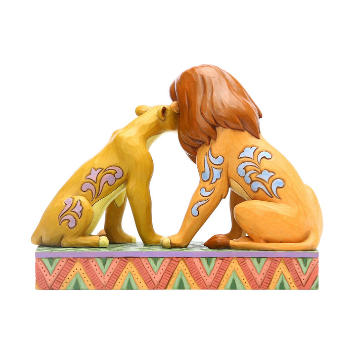 Endura Simba And Nala Snuggling