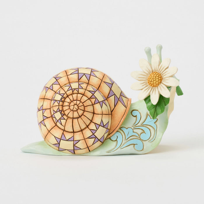 Endura Snail With Daisy Flower Fig
