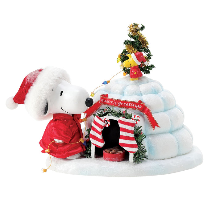 endura Snoopy's Puffer Igloo