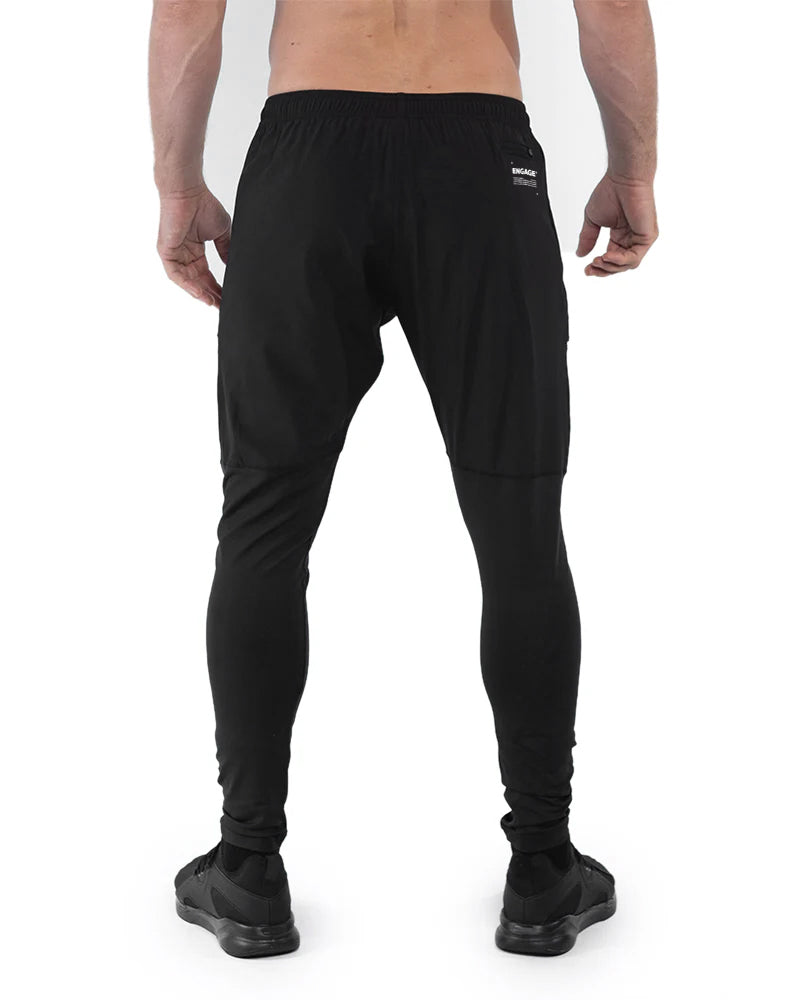 Engage Engage Core Training Jogger (Global)