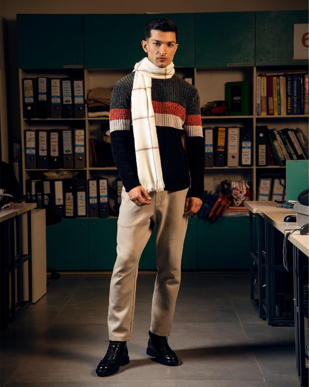 Engine Crew Neck Sweater MX4004-00L-GRY