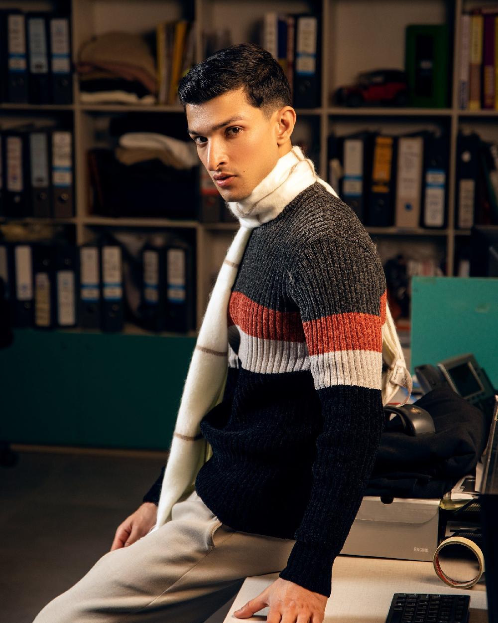 Engine Crew Neck Sweater MX4004-00L-GRY