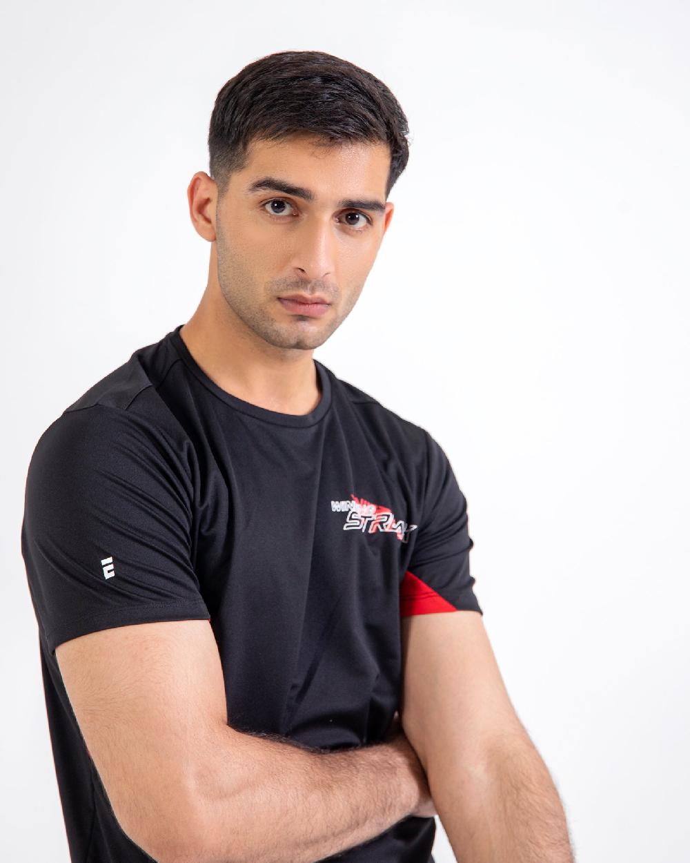 Engine Men Gym Panel Tee MT4135-00S-BLK