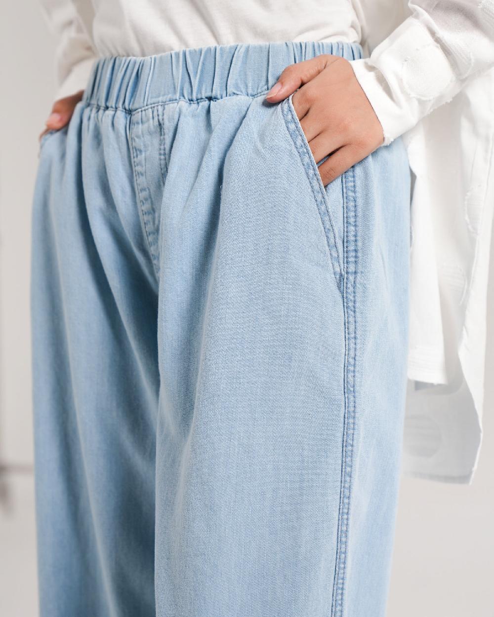 Engine Women Flared Denim LD5013-026-LBL